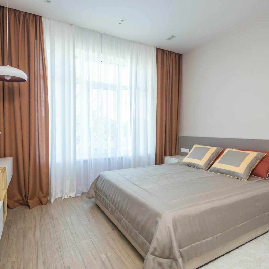 athens-crown-standard-1